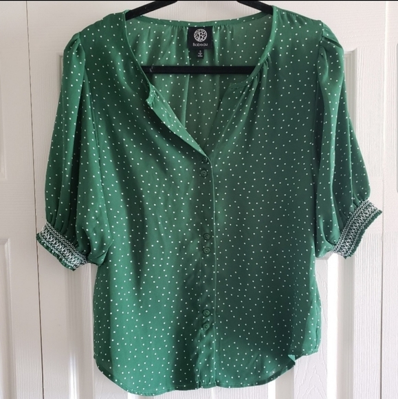bobeau Tops - SOLD ON ANOTHER SITE Bobeau Green & White